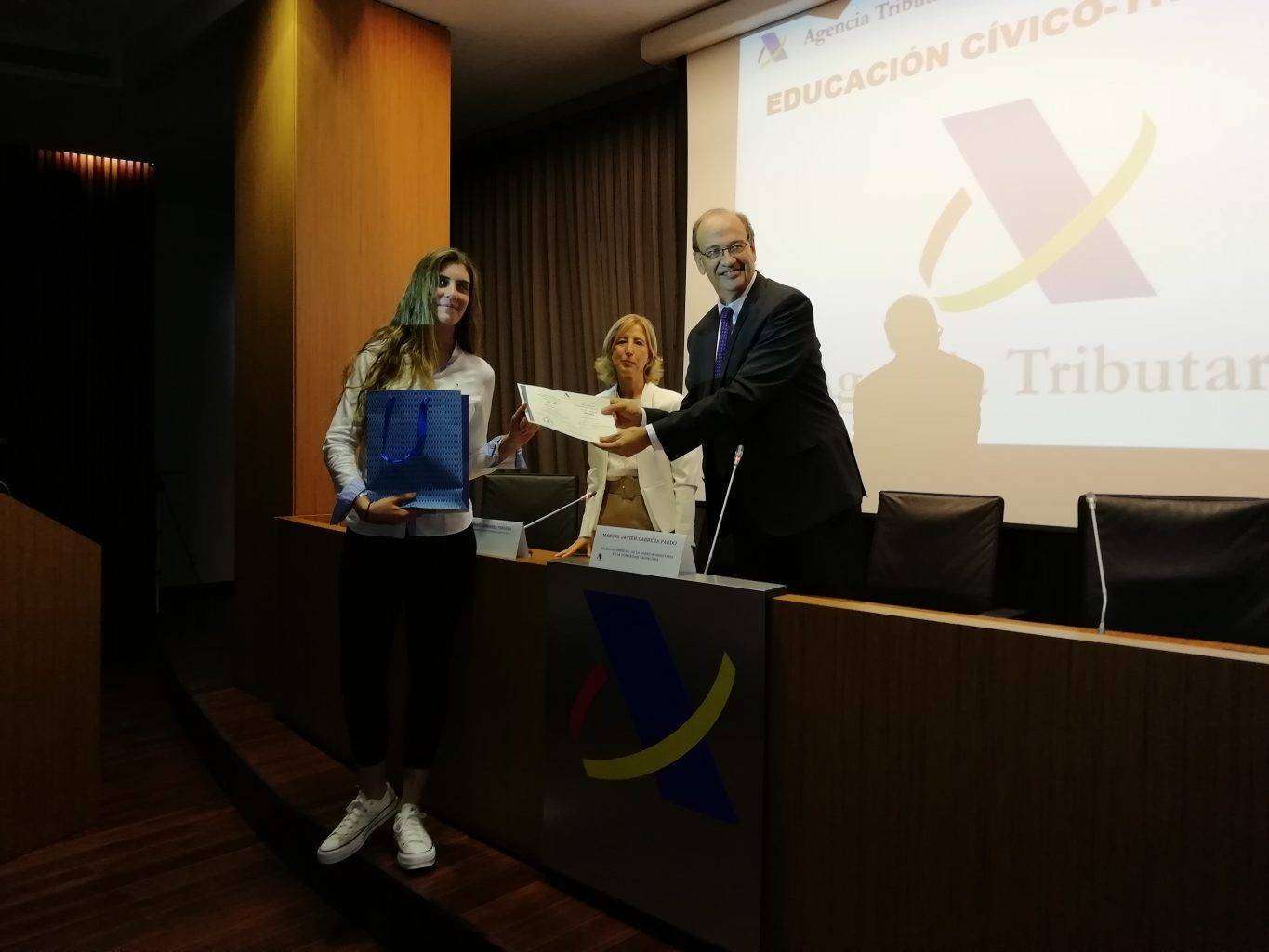 Alumna de Pureza de María Grao gana el primer premio